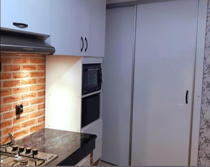 Stay Here, Nice Apartment With Garden View In Center, 1 Min Walk From Beach El Jadida Kültér fotó