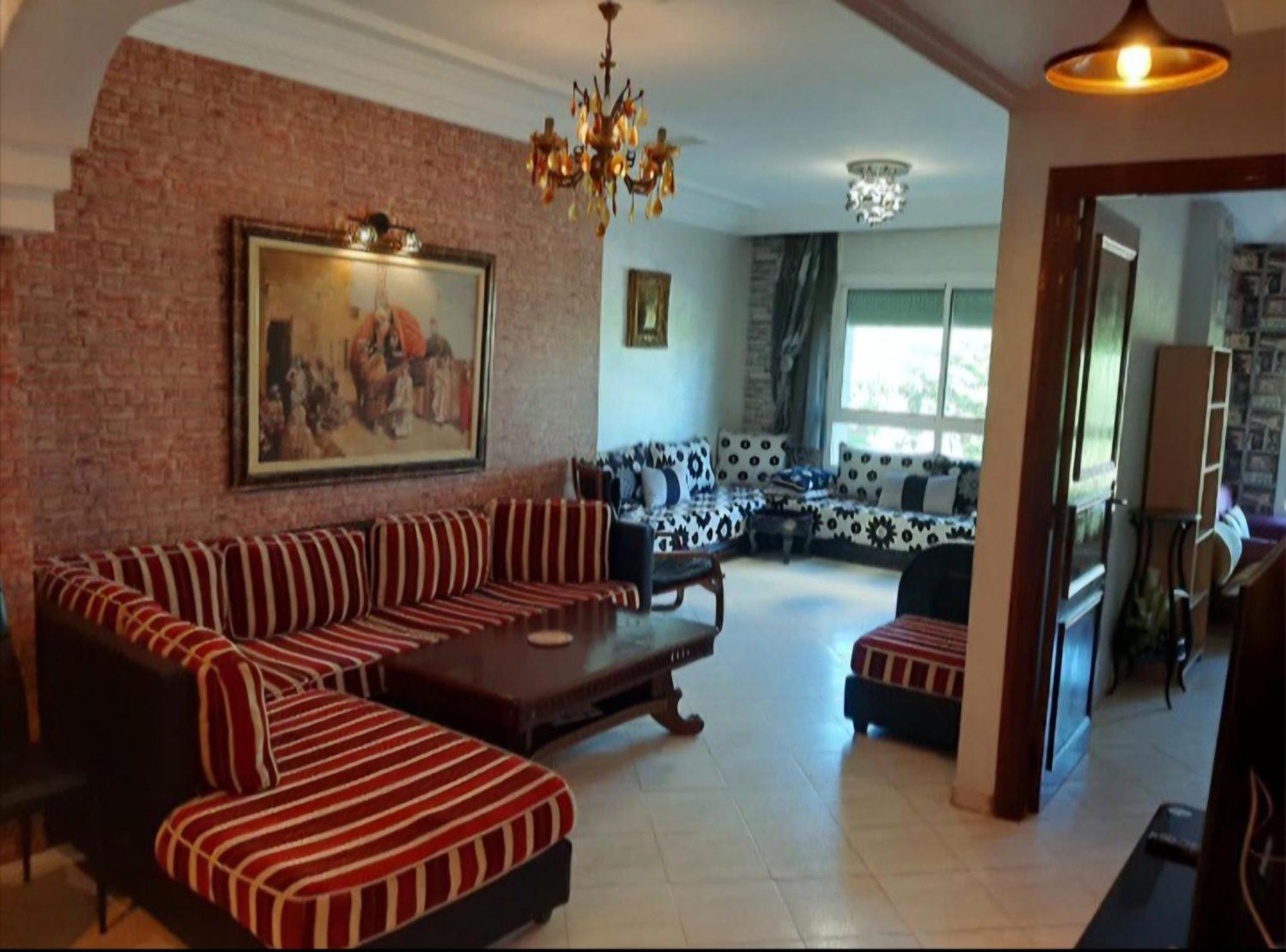 Stay Here, Nice Apartment With Garden View In Center, 1 Min Walk From Beach El Jadida Kültér fotó